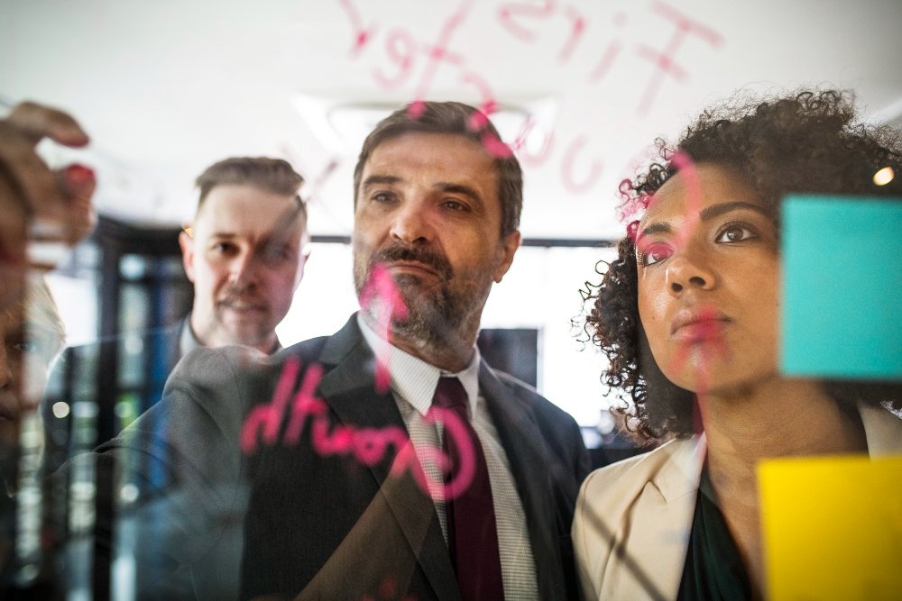Como usar dados para estratégias de marketing no setor civil